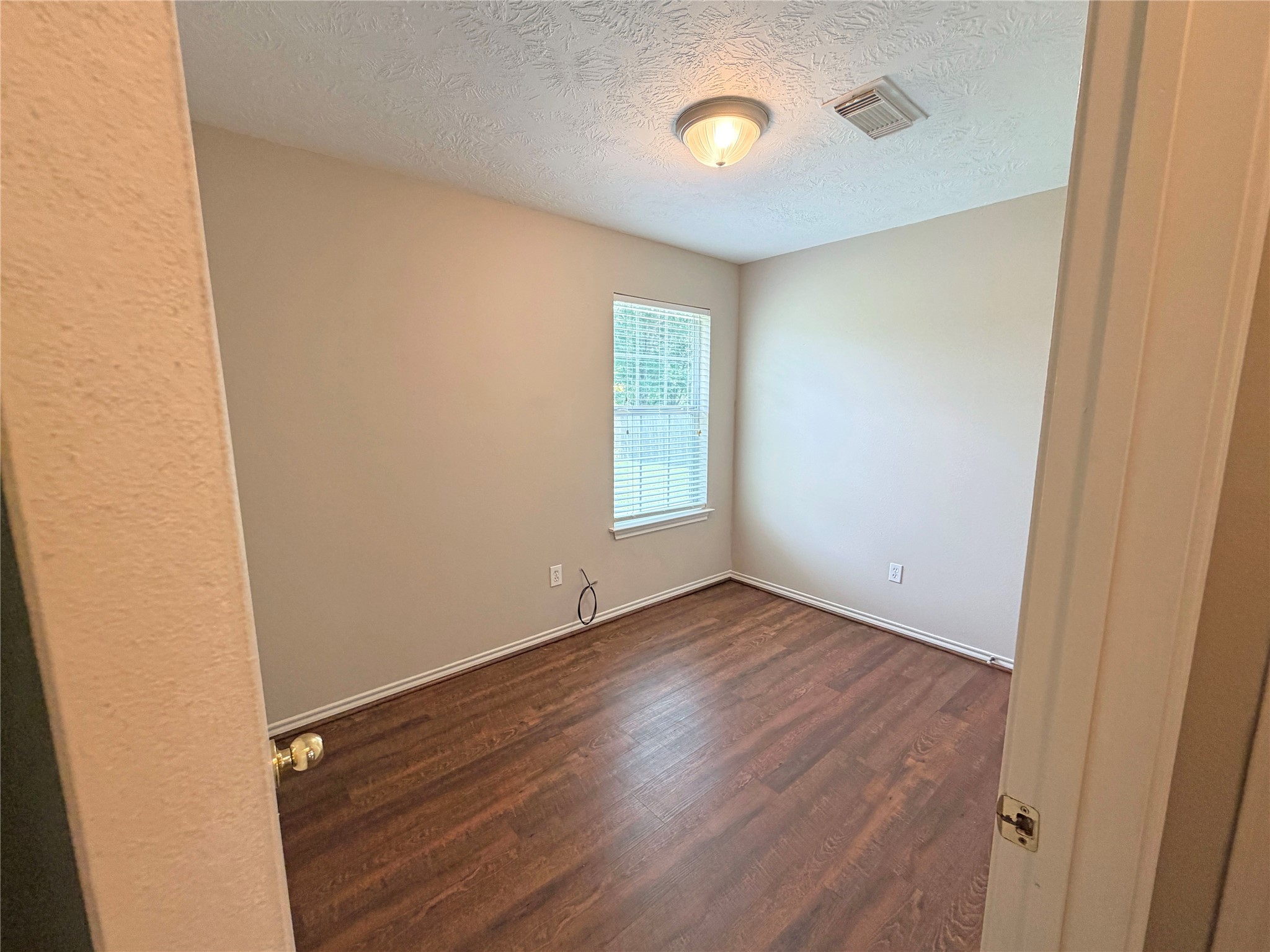 123 Robinson Road Oyster Creek, TX 77541 - Photo 12 of 16
