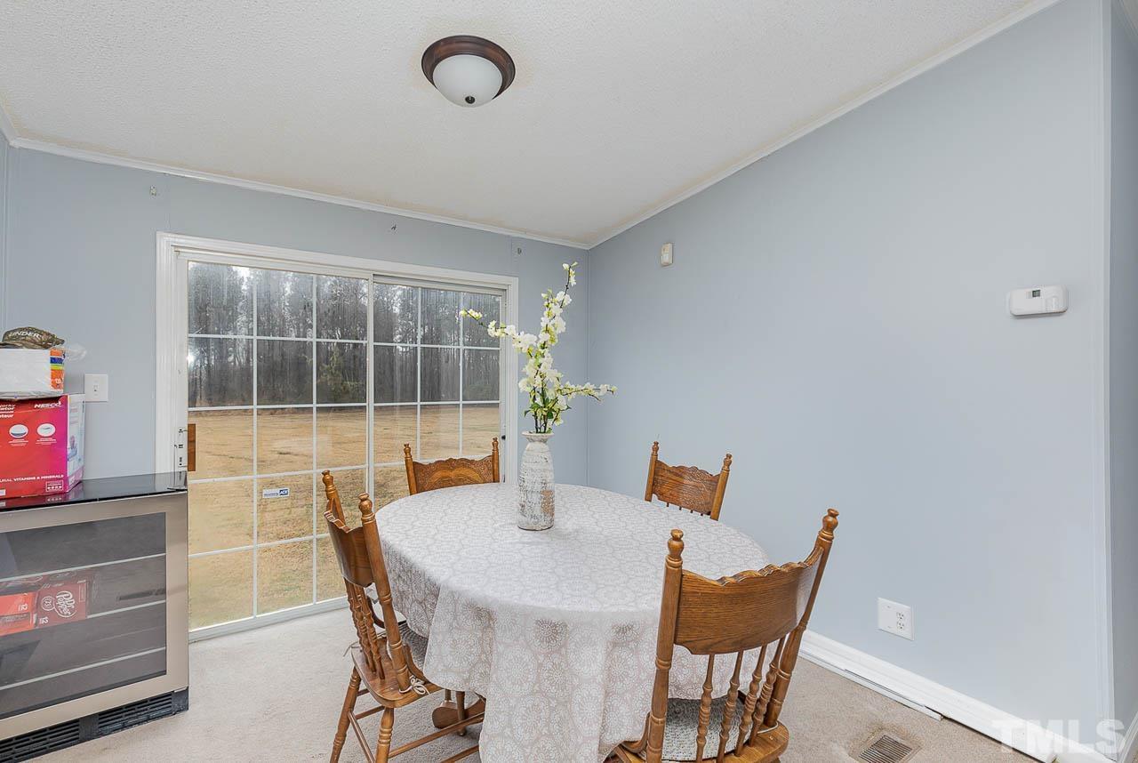 588 Phillips Road Selma, NC 27576 - Photo 7 of 29 Gallery Image 7