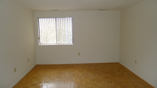 100 East Meadow Road, Unit 5 Lowell, MA 01854 - Photo 2 of 10 Gallery Image 2