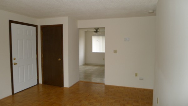 100 East Meadow Road, Unit 5 Lowell, MA 01854 - Photo 3 of 10 Gallery Image 3