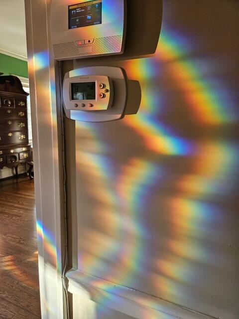 1930 Grandin Road Southwest Roanoke, VA 24015 - Photo 10 of 100 Reflected Prisms