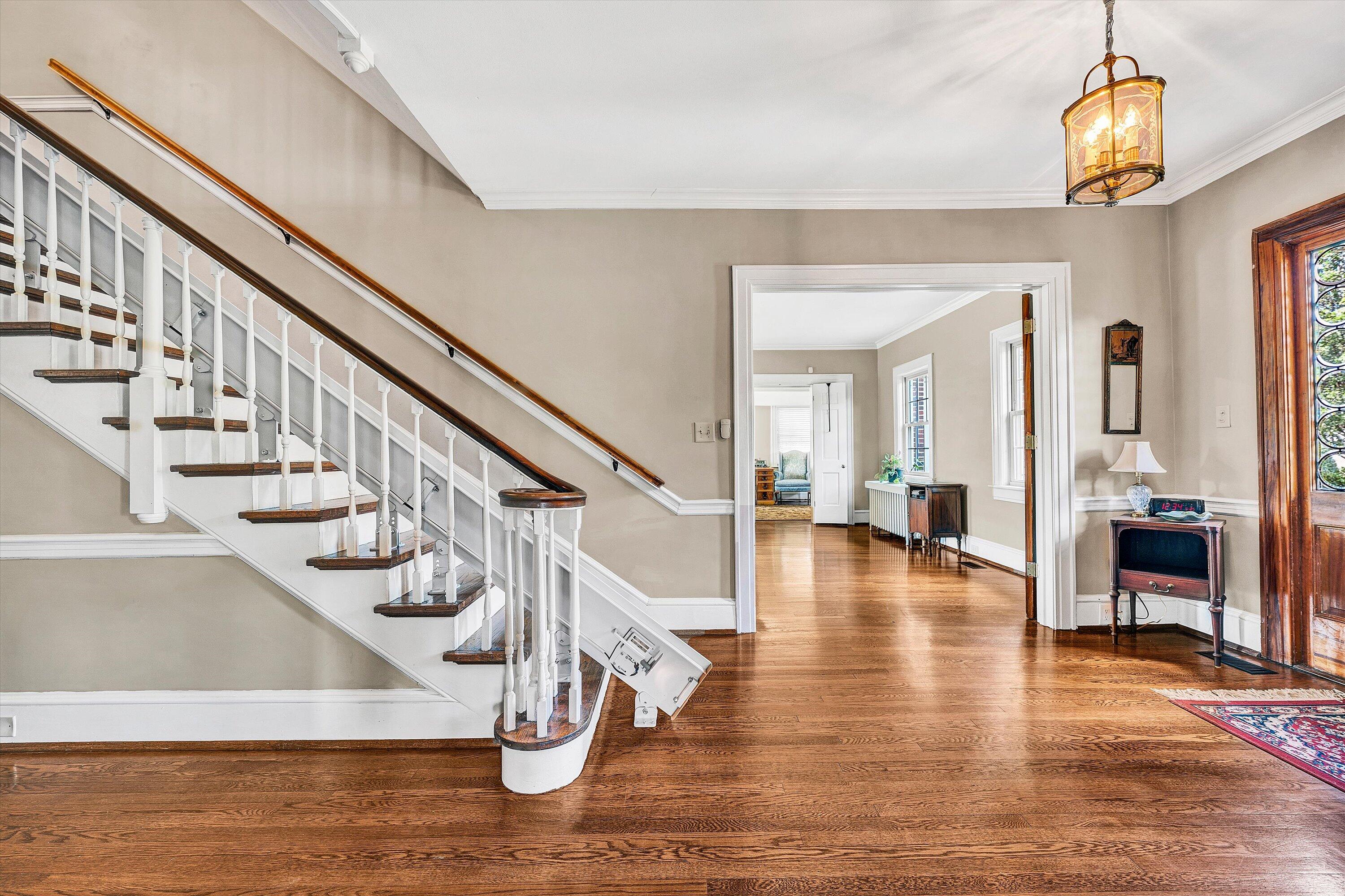 1930 Grandin Road Southwest Roanoke, VA 24015 - Photo 12 of 100 Foyer