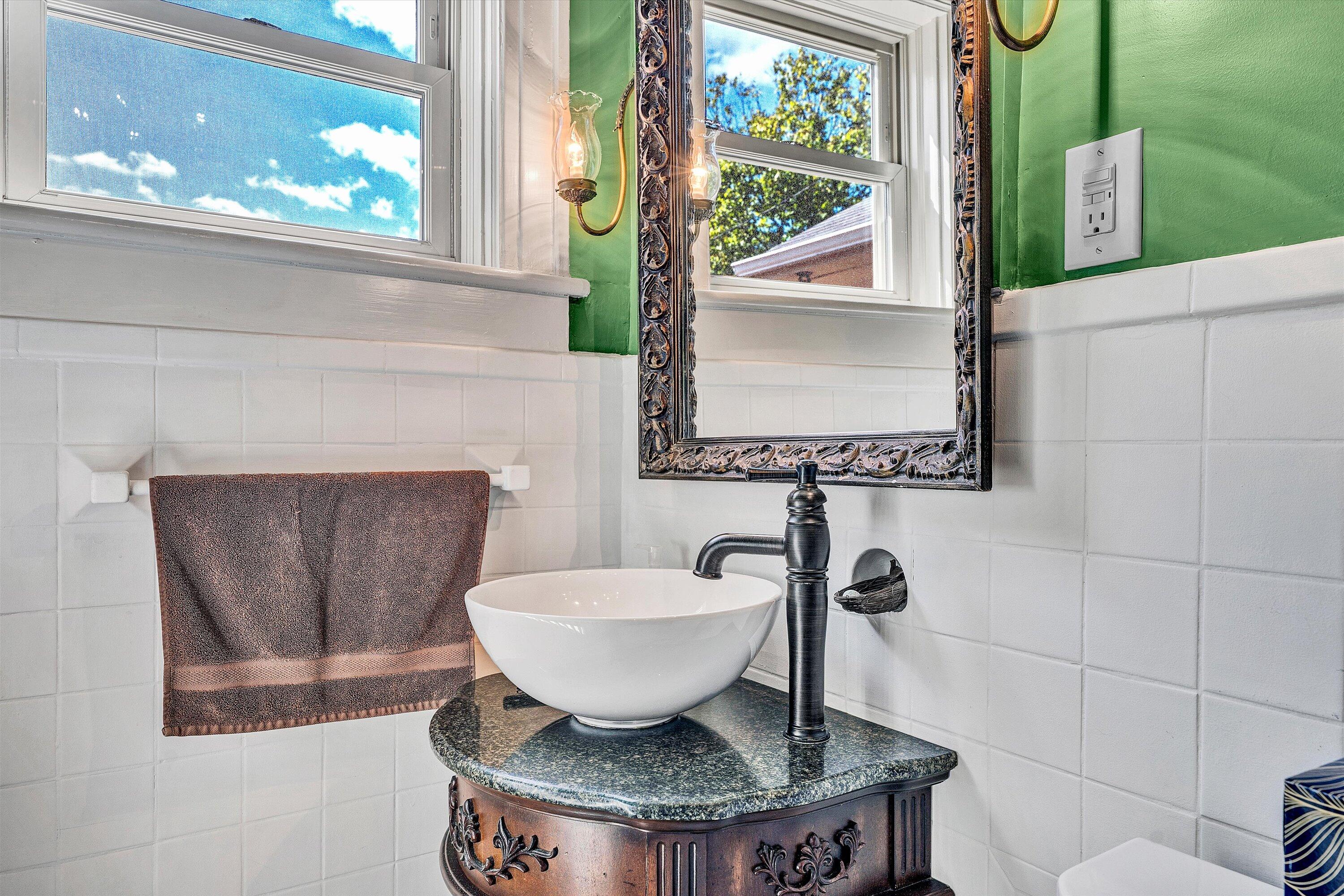 1930 Grandin Road Southwest Roanoke, VA 24015 - Photo 39 of 100 Half Bath