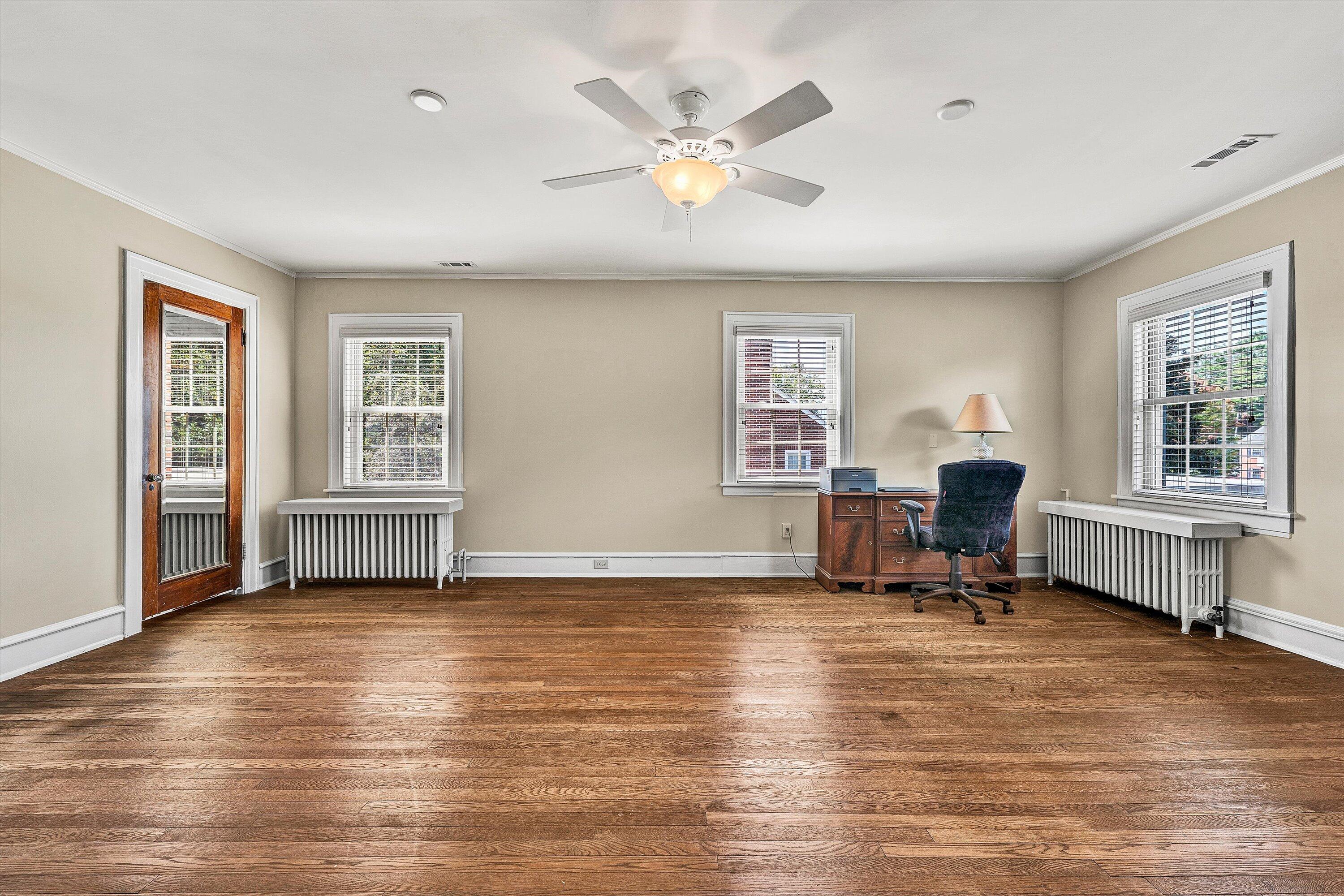 1930 Grandin Road Southwest Roanoke, VA 24015 - Photo 42 of 100 Primary Suite