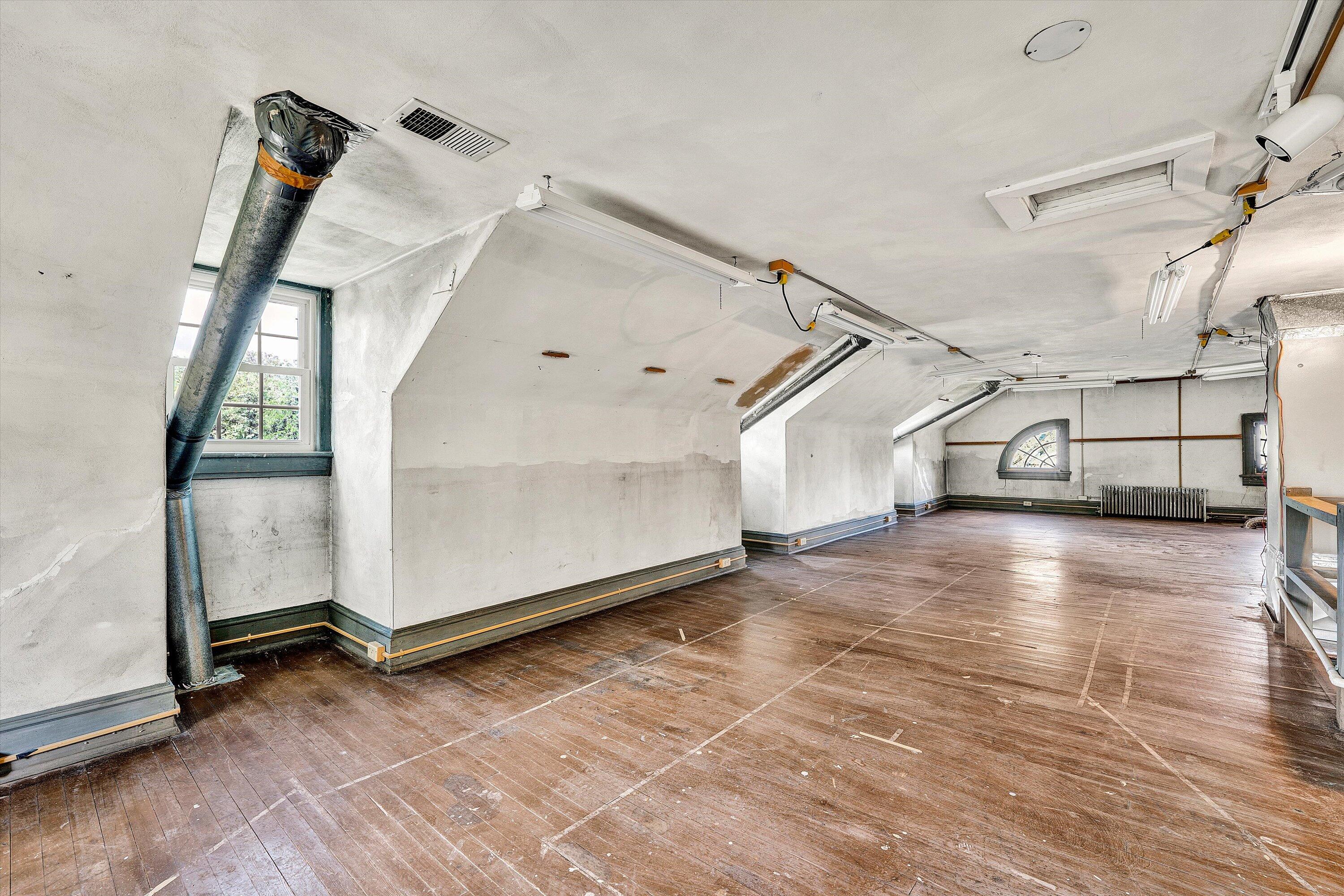 1930 Grandin Road Southwest Roanoke, VA 24015 - Photo 58 of 100 Additional SQFT