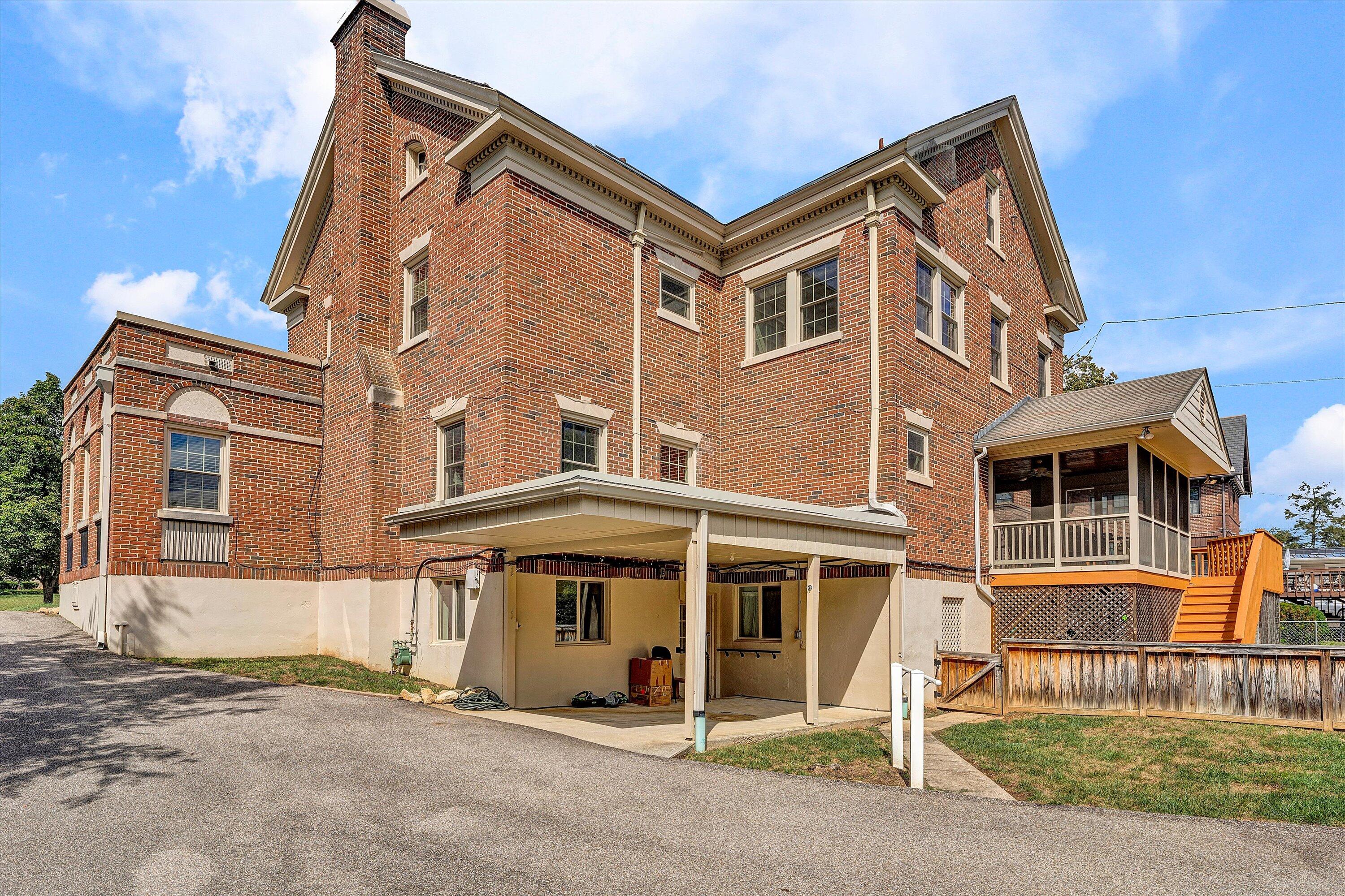1930 Grandin Road Southwest Roanoke, VA 24015 - Photo 93 of 100 Rear Elevation
