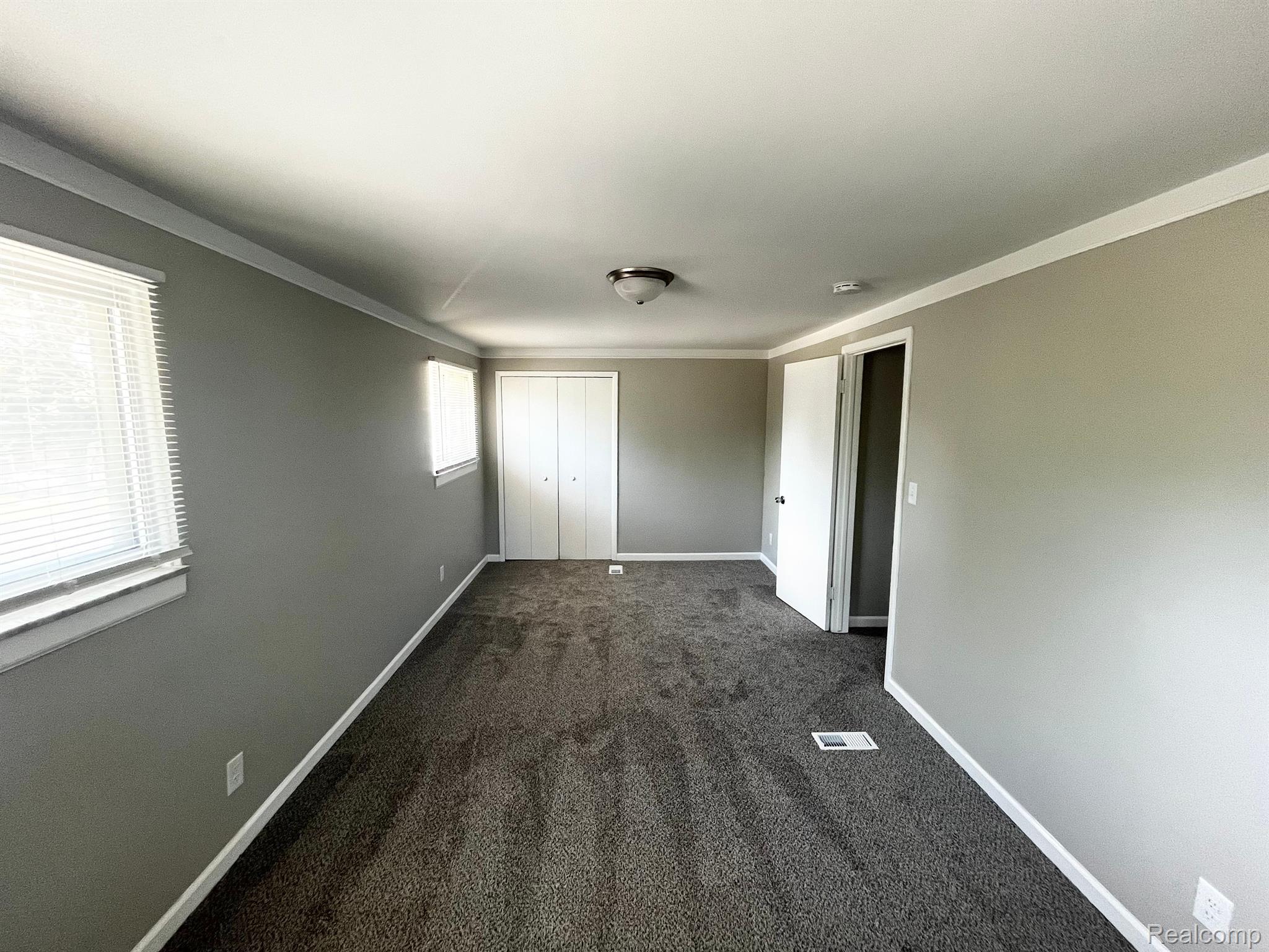 8183 Helen Street Center Line, MI 48015 - Photo 18 of 26 Gallery Image 18
