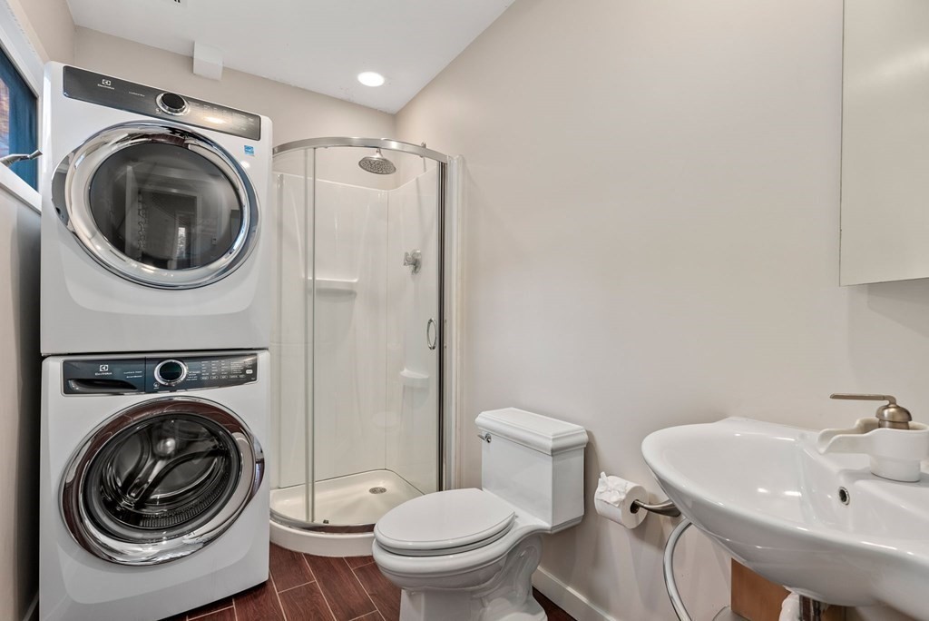 73 Spring Street, Unit 7 Medfield, MA 02052 - Photo 17 of 42 Gallery Image 17