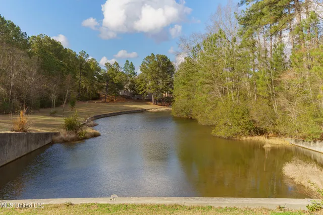 $549,500 | 0 Waterford And 40th Place, Hattiesburg, MS 39402