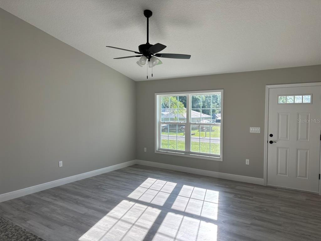 7962 North Hale Road Dunnellon, FL 34434 - Photo 8 of 29