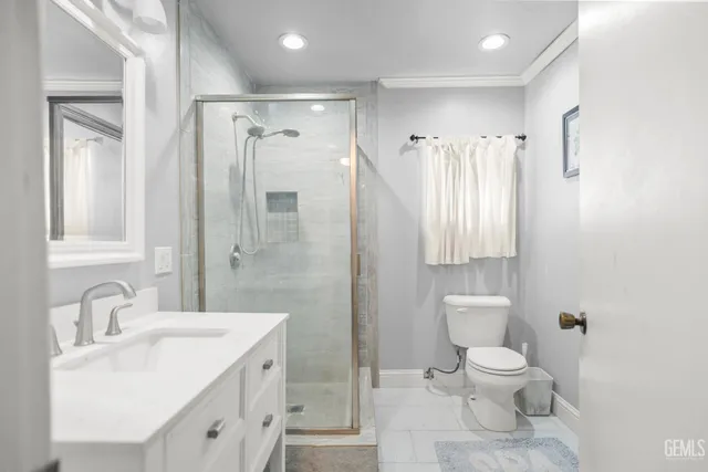 $225,000 | Undisclosed Address, Taft, CA 93268