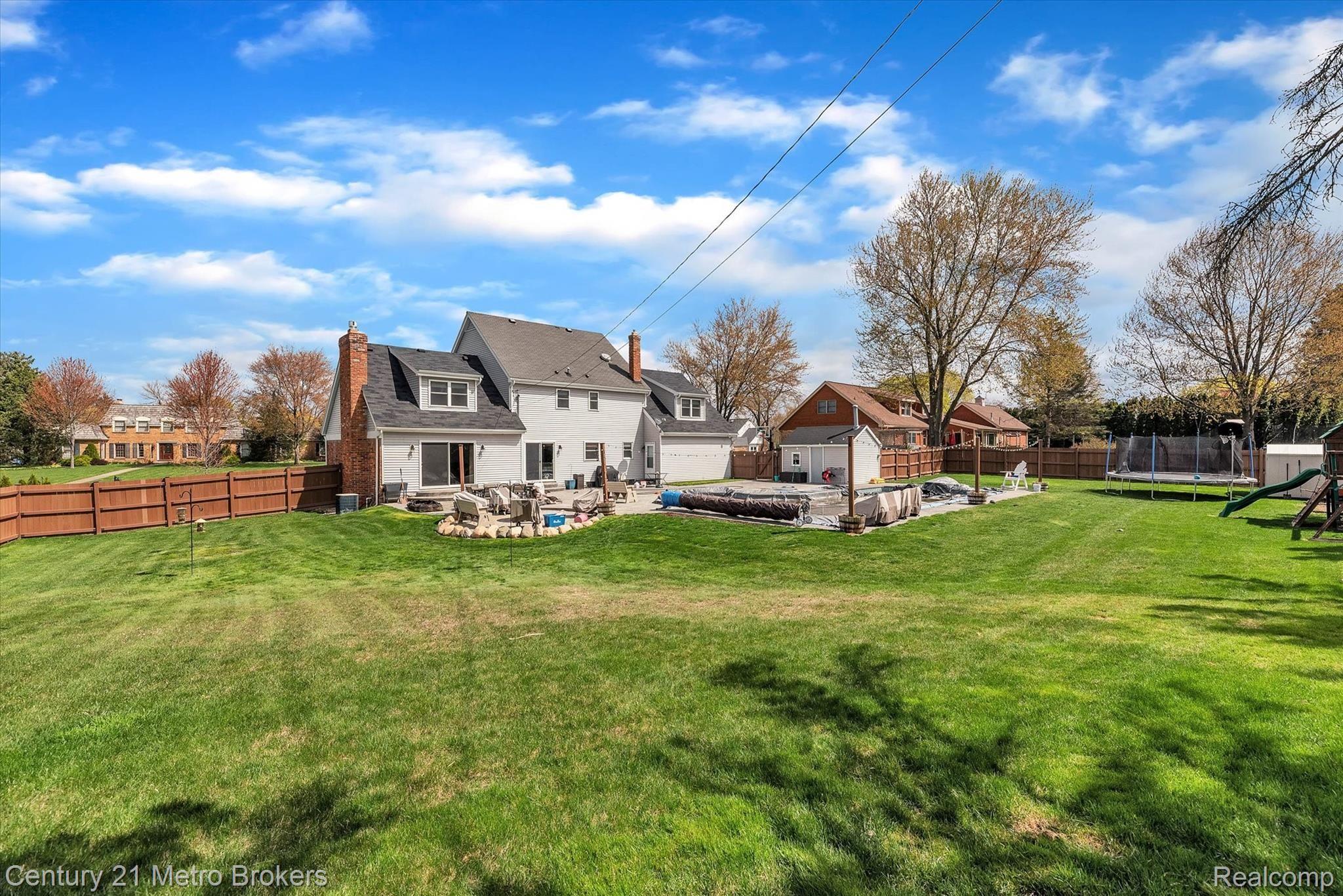 5444 Peppermill Road Grand Blanc, MI 48439 - Photo 41 of 47 45-5444 Peppermill Rd-WindowStill-Real-Estate-Photography-45.jpg