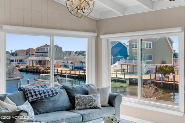 $1,250,000 | 321 Stephan Avenue, Toms River, NJ 08753