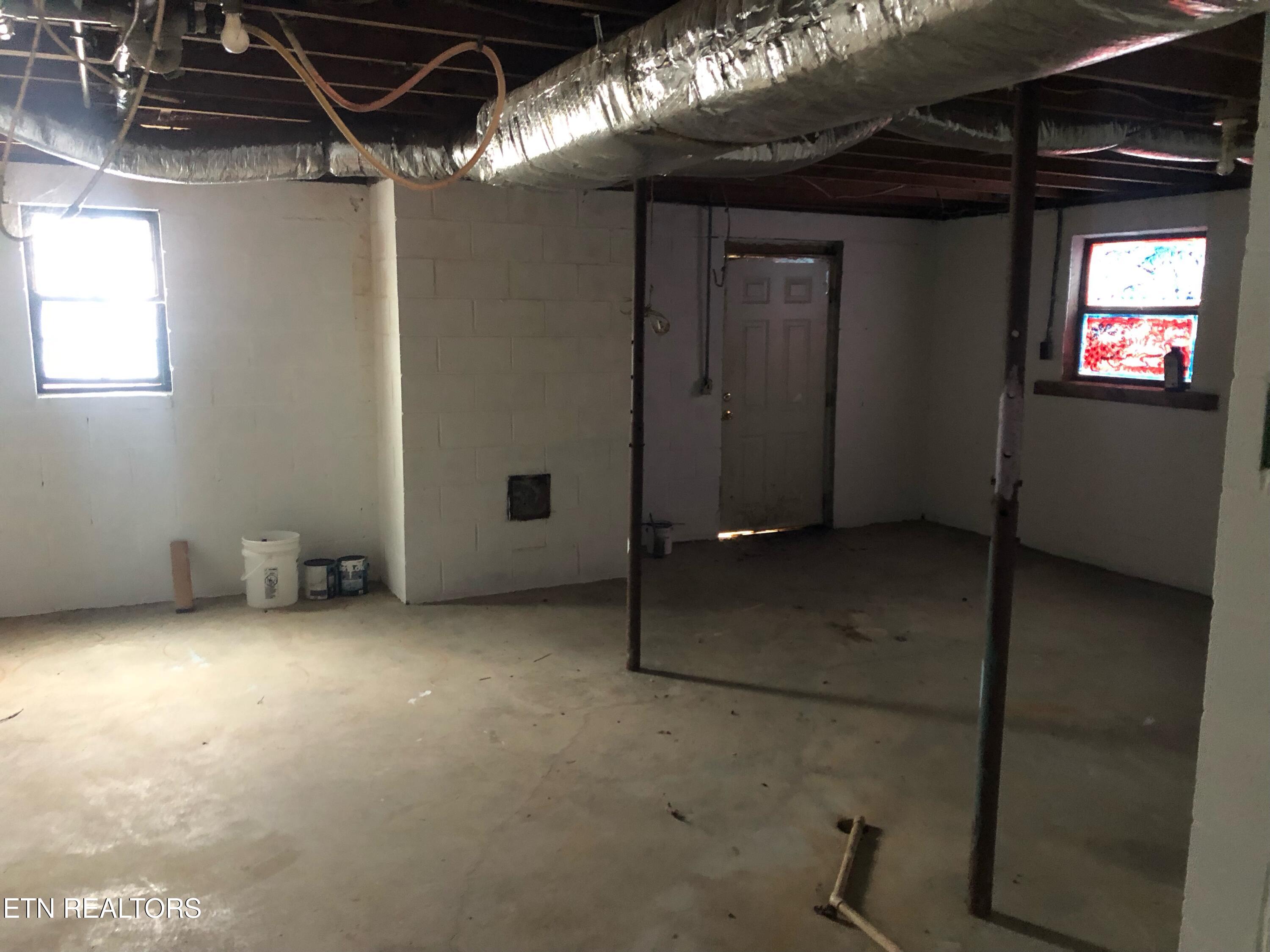 2710 Tabor Loop Crossville, TN 38571 - Photo 12 of 13 IMG_2946