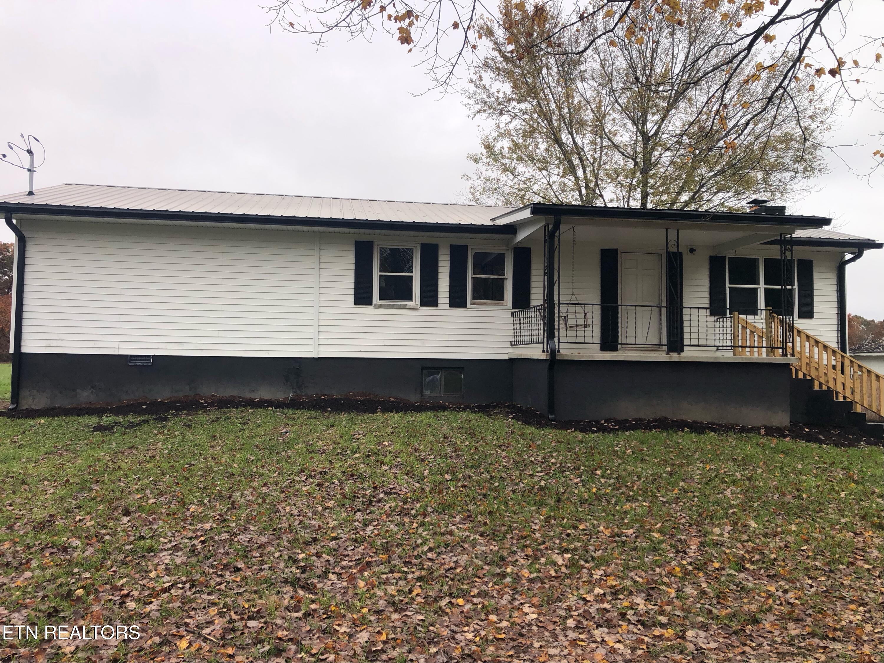 2710 Tabor Loop Crossville, TN 38571 - Photo 2 of 13 IMG_2936