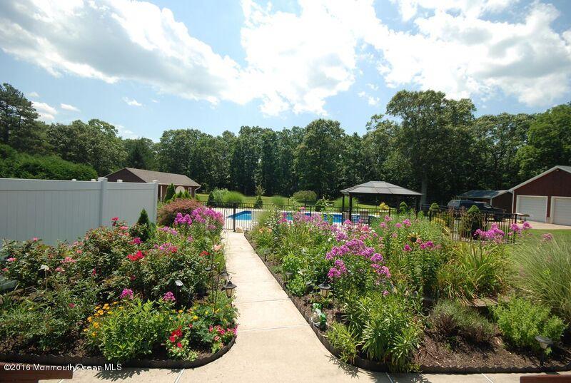 13 Squan Road Clarksburg, NJ 08510 - Photo 38 of 43 13 Squan Rd Pool