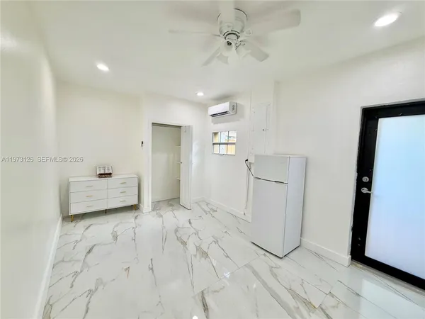 $1,100 | 17802 Southwest 152nd Court, Miami, FL 33187