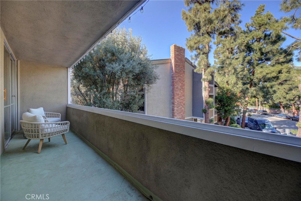 6315 Green Valley Circle, Unit 200 Culver City, CA 90230 - Photo 32 of 40