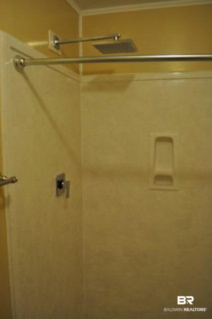 6701 Dickens Ferry Road, Unit 72 Mobile, AL 36608 - Photo 13 of 20 Master Shower