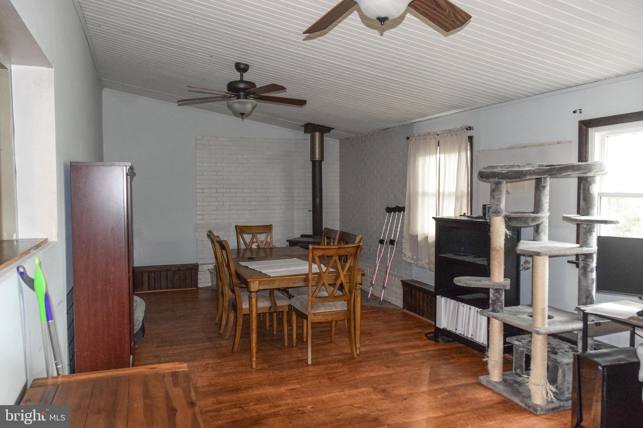 404 Lorane Road Reading, PA 19606 - Photo 6 of 22 Gallery Image 6