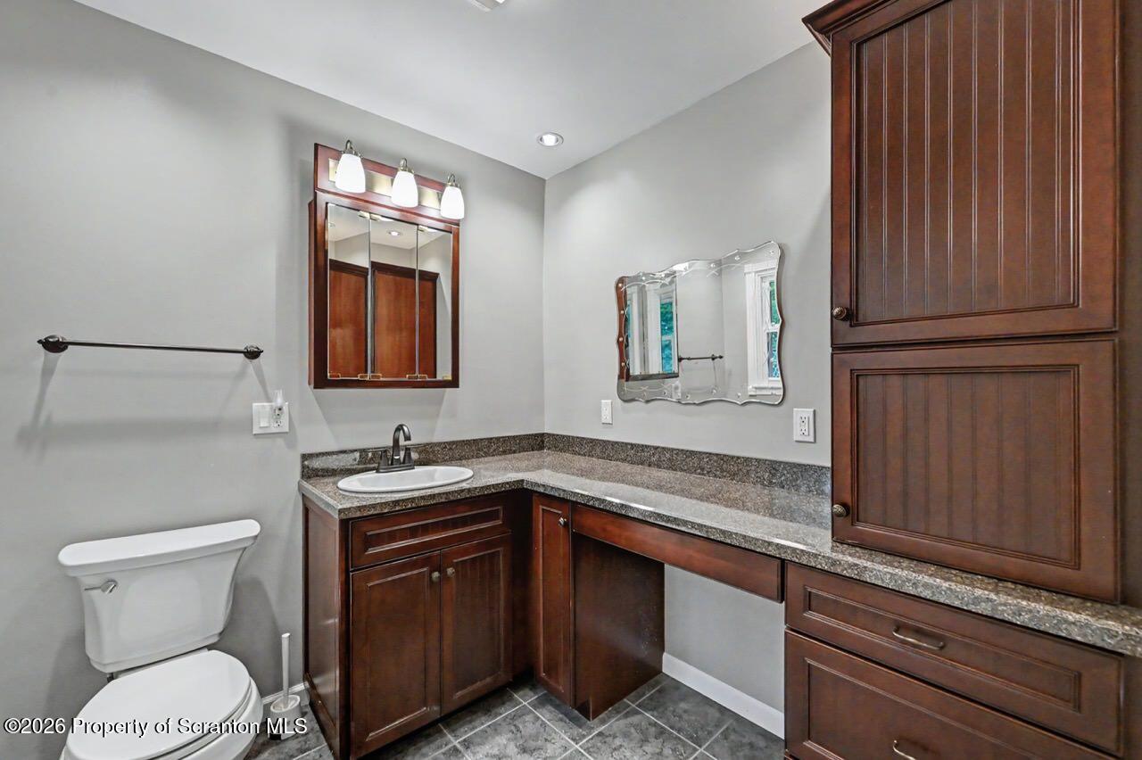 204 Wilcrest Road Moscow, PA 18444 - Photo 38 of 66 Primary Bathroom