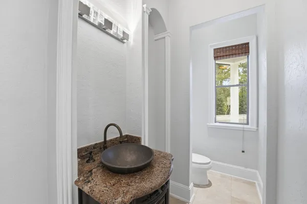 $1,895,000 | 70 Quail Rock Place, The Woodlands, TX 77381
