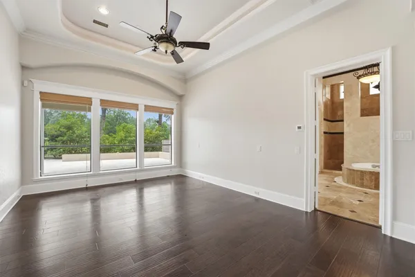 $1,895,000 | 70 Quail Rock Place, The Woodlands, TX 77381