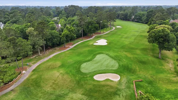 $1,895,000 | 70 Quail Rock Place, The Woodlands, TX 77381