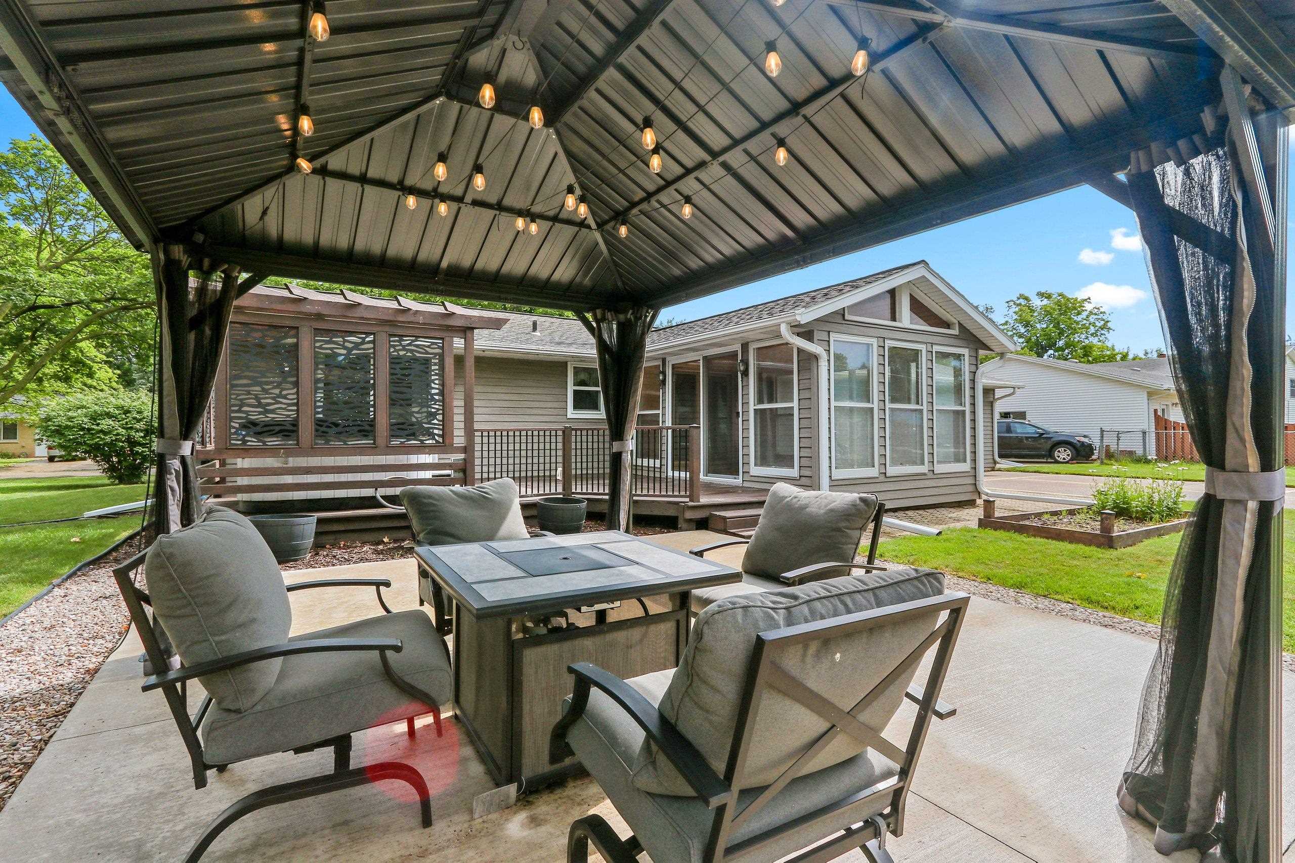 1203 Valleyview Road Green Bay, WI 54304 - Photo 60 of 81