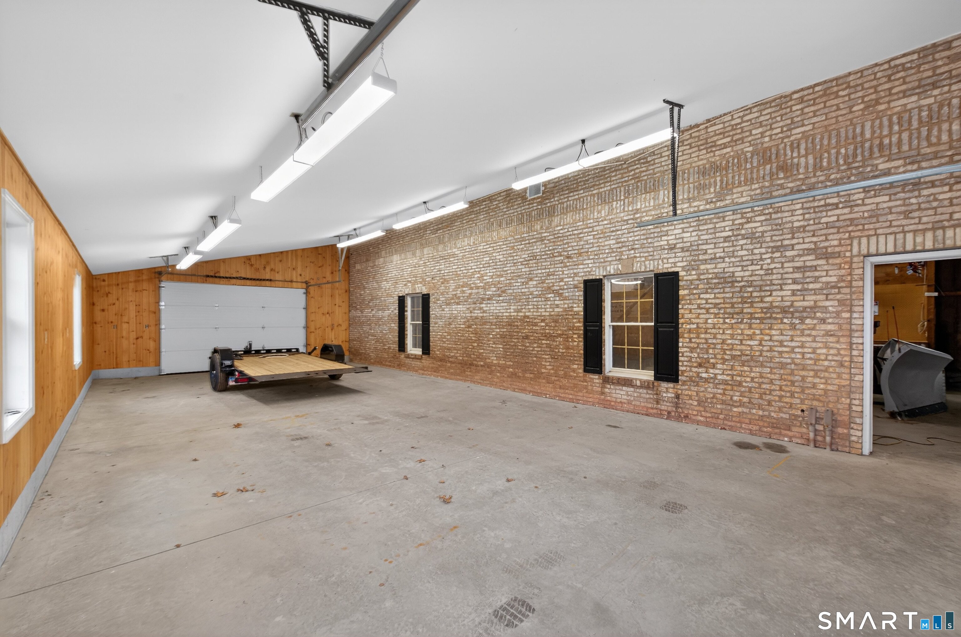 724 Strong Road South Windsor, CT 06074 - Photo 32 of 39