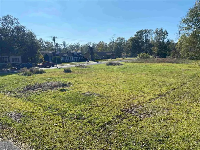 $38,000 | 506 Yoakum Avenue, Dequincy, LA 70633
