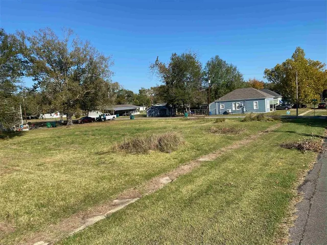 $38,000 | 506 Yoakum Avenue, Dequincy, LA 70633