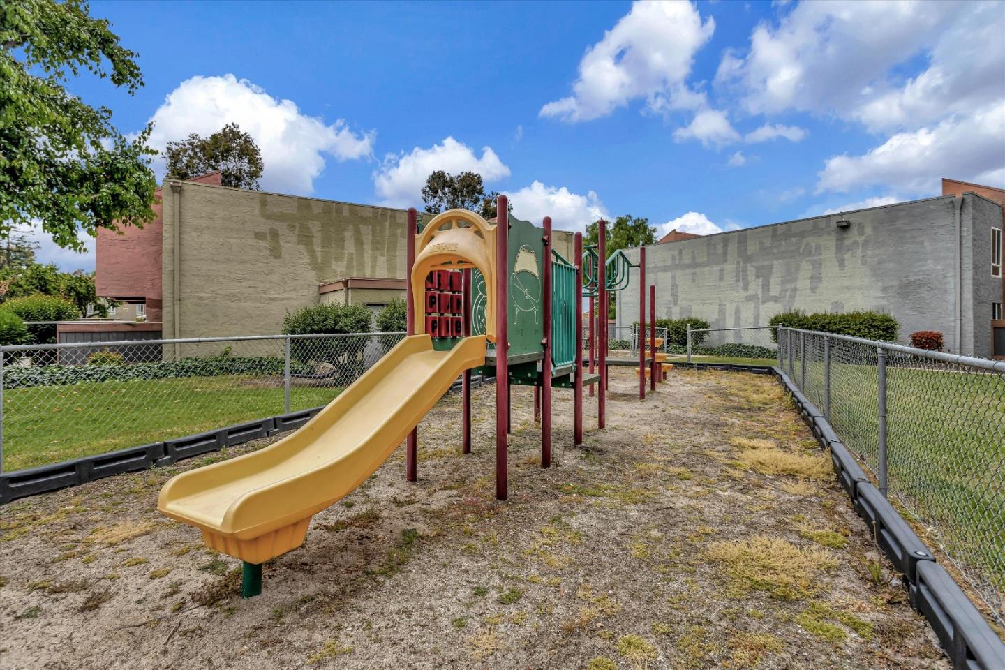 460 Dempsey Road, Unit 161 Milpitas, CA 95035 - Photo 2 of 11 Gallery Image 2