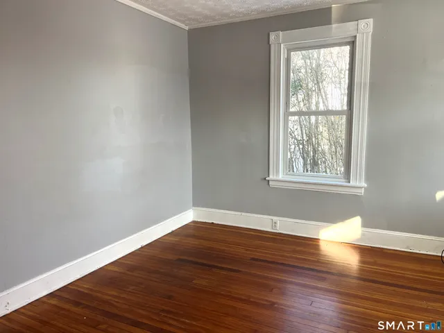 $1,950 | 78 Svea Avenue, Naugatuck, CT 06770