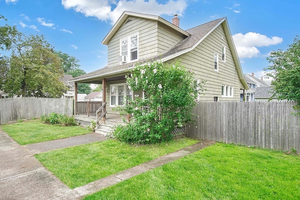 70 Brunswick Street Springfield, MA 01108 - Photo 1 of 34