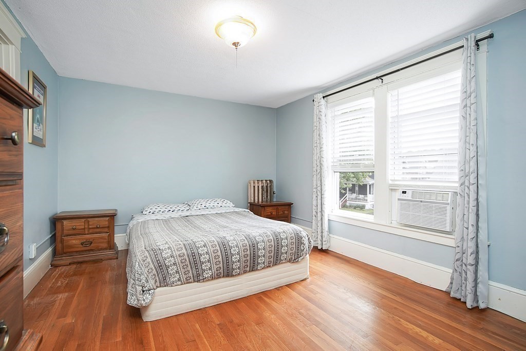 70 Brunswick Street Springfield, MA 01108 - Photo 15 of 34