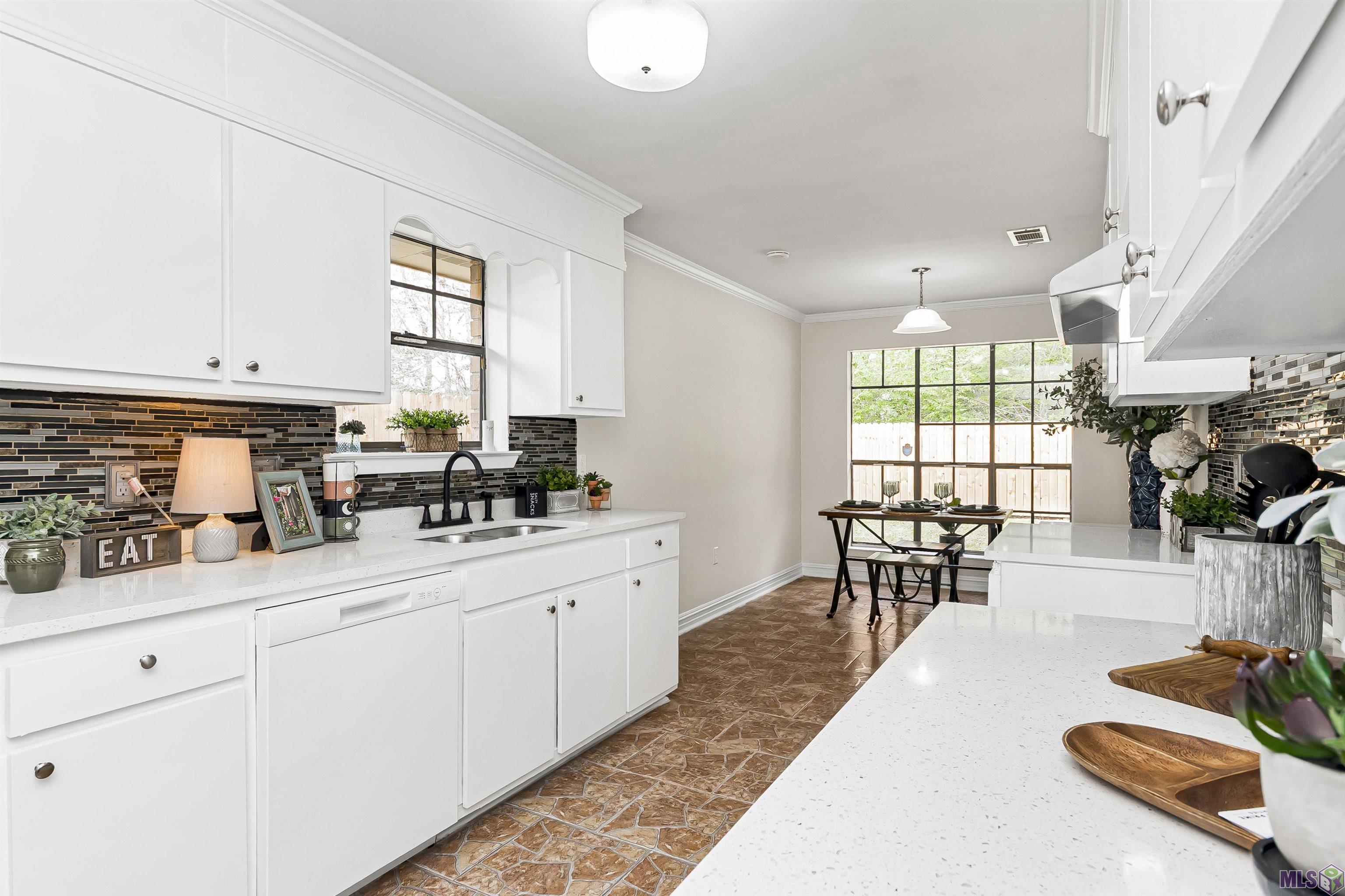 16411 Hamilton Avenue Baton Rouge, LA 70819 - Photo 4 of 23