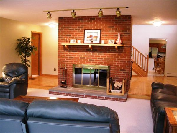 7 Partridge Hill Road Westminster, MA 01473 - Photo 4 of 30
