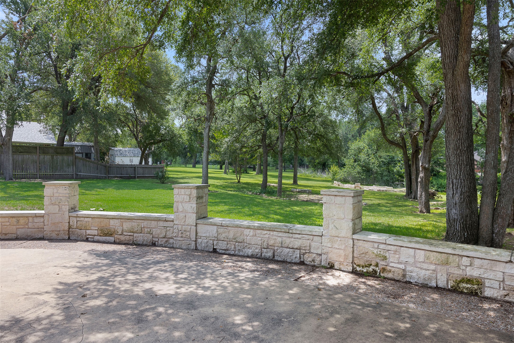 1102 North Ave F Elgin, TX 78621 - Photo 40 of 40