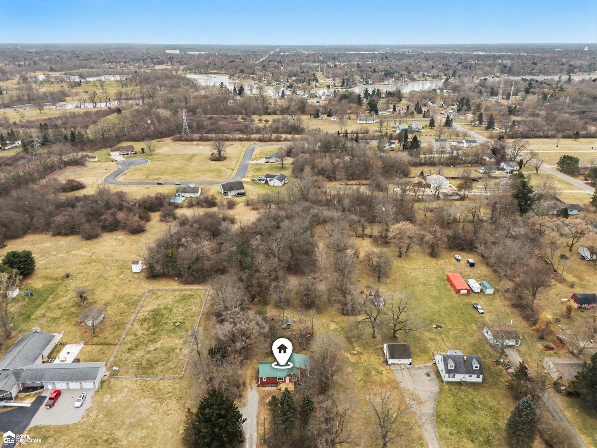 4072 Crosby Road Flint, MI 48506 - Photo 33 of 41 50202130-c4aca34b-3f23-47f3-a3f6-8c92a63f0562.JPG