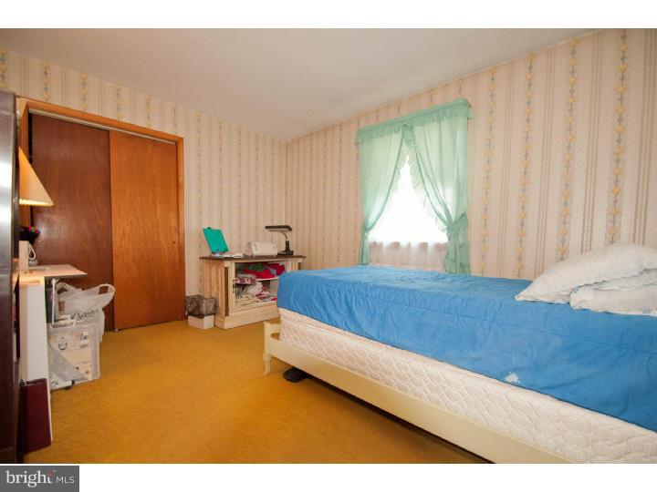 942 Spring City Road Phoenixville, PA 19460 - Photo 8 of 17 Bedroom