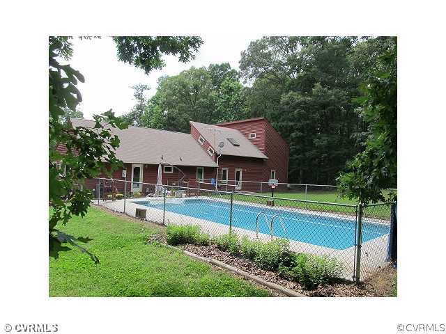 4405 Old Gee Road Hopewell, VA 23860 - Photo 9 of 12 Exterior Back