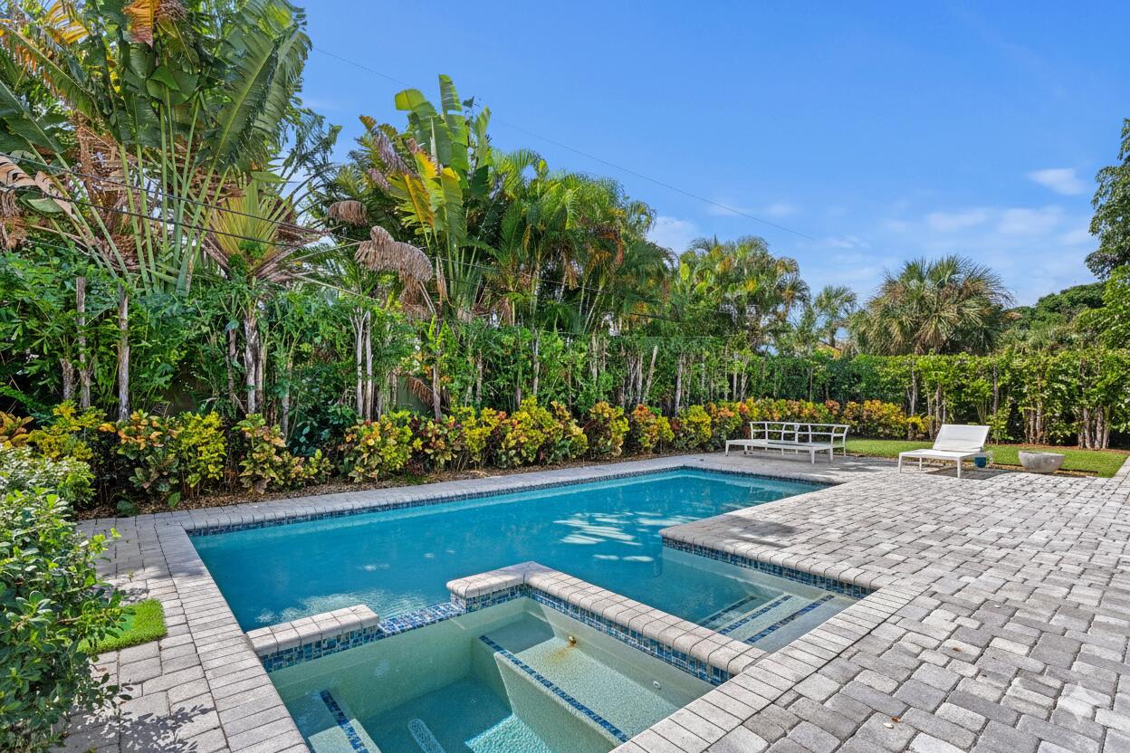 200 Ellamar Road West Palm Beach, FL 33405 - Photo 2 of 20 a view of a backyard