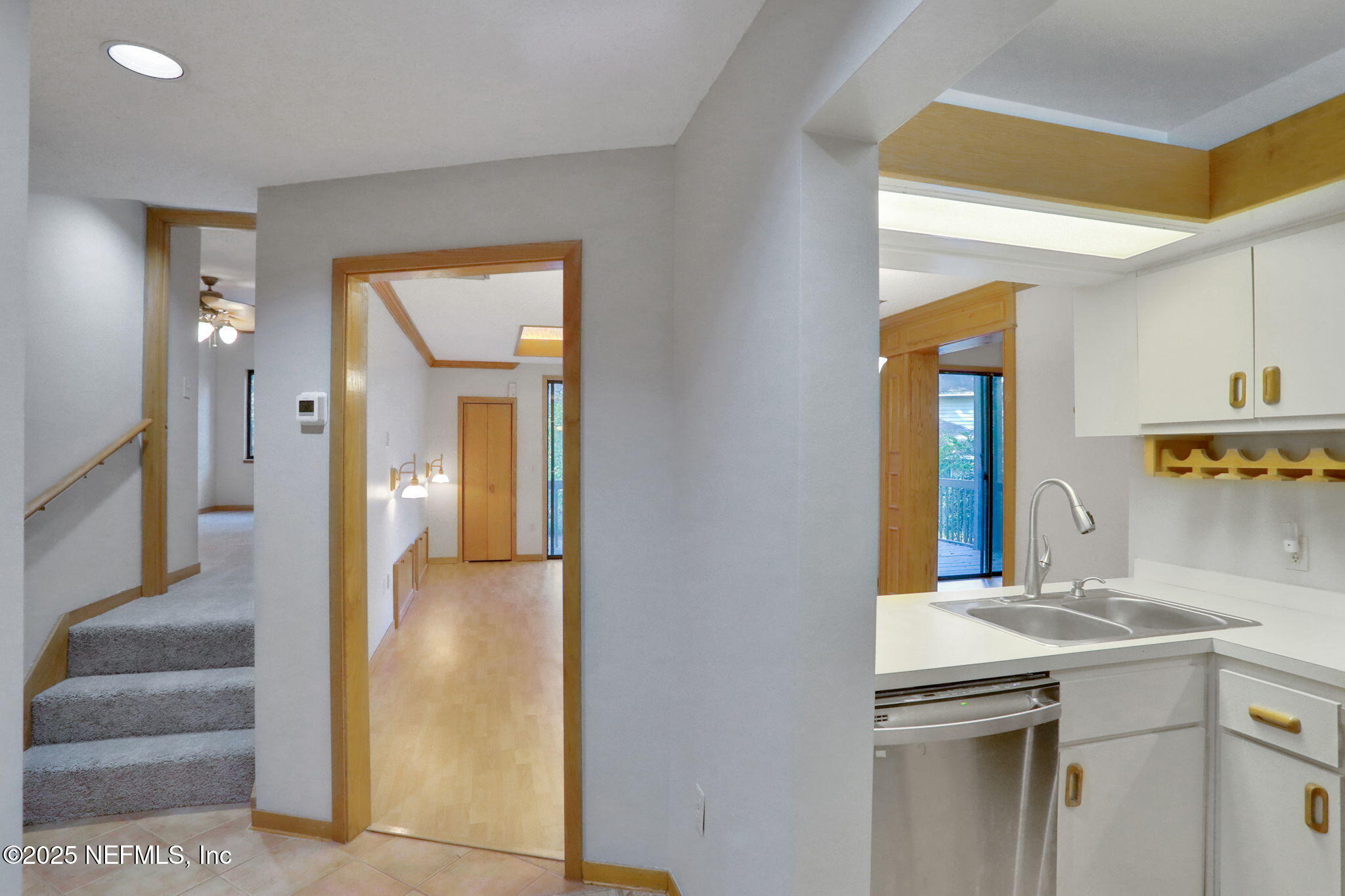 2970 Ravines Road, Unit 1308 Middleburg, FL 32068 - Photo 3 of 33 a bathroom with a sink and a mirror