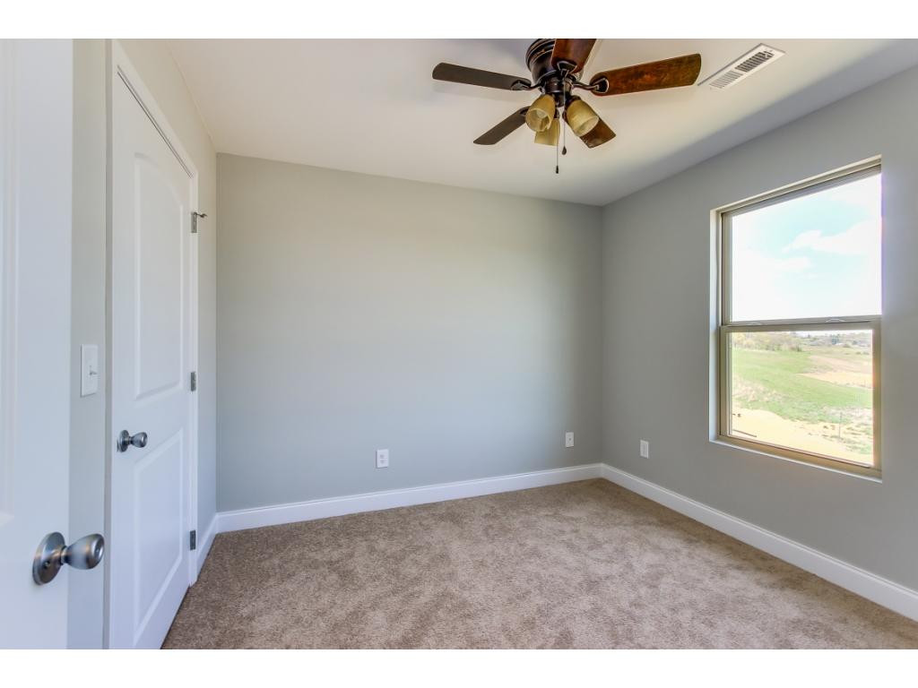 167 Bob Fitz Road Gray, TN 37615 - Photo 10 of 32 Photo 10