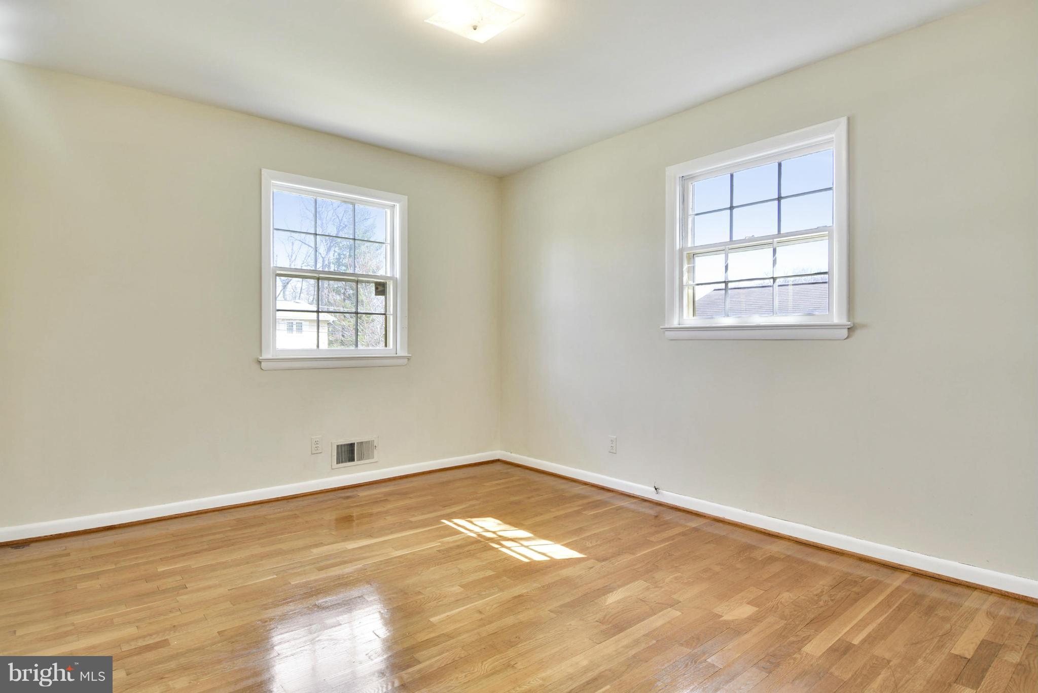 10802 Cavalier Drive Silver Spring, MD 20901 - Photo 17 of 30 Bedroom 2
