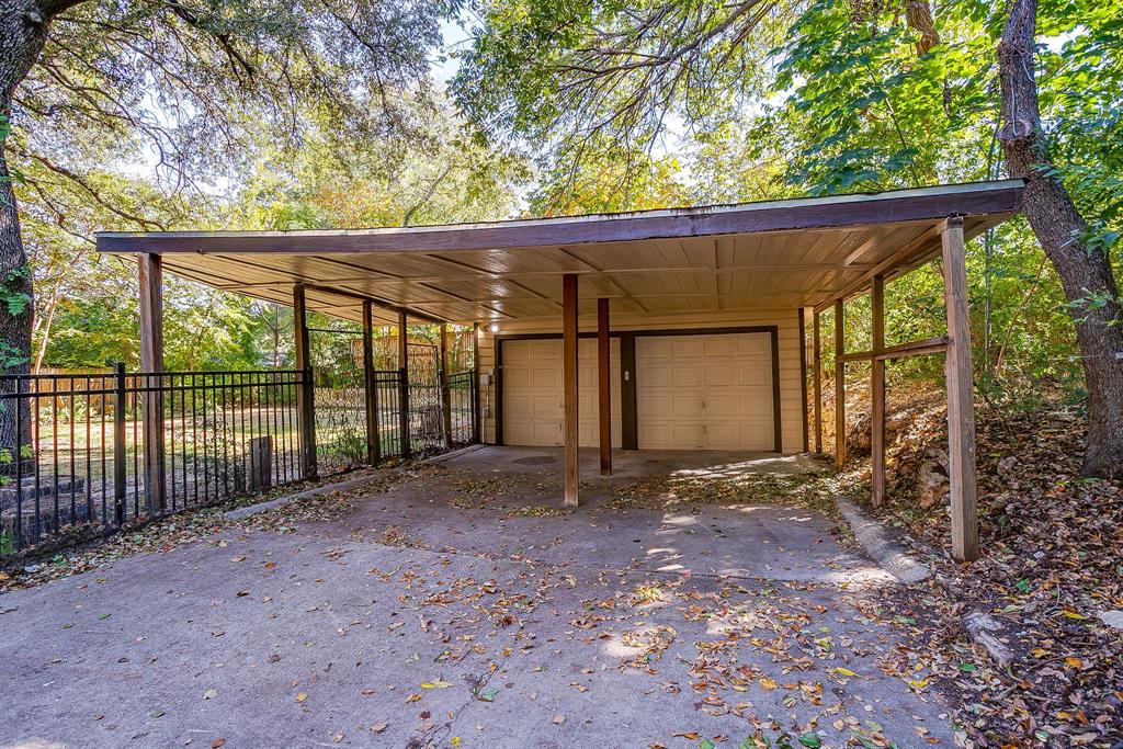 6455 Waverly Way Fort Worth, TX 76116 - Photo 10 of 16 a view of backyard with green space