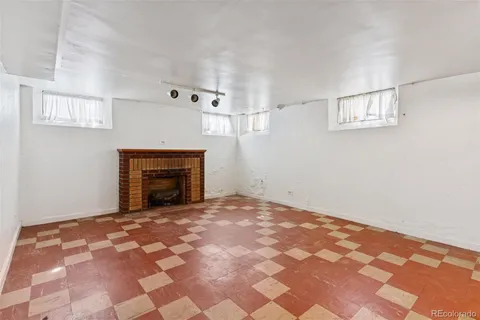 $475,000 | 2490 South Lincoln Street, Denver, CO 80210