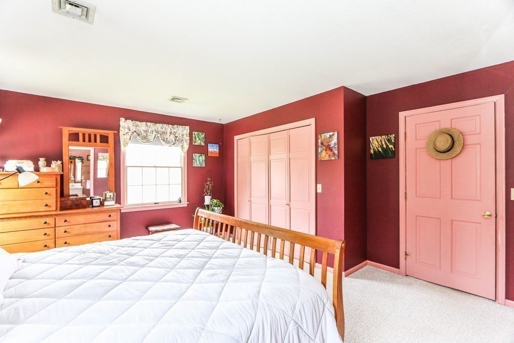 17 Red Bridge Road Wilbraham, MA 01095 - Photo 35 of 42