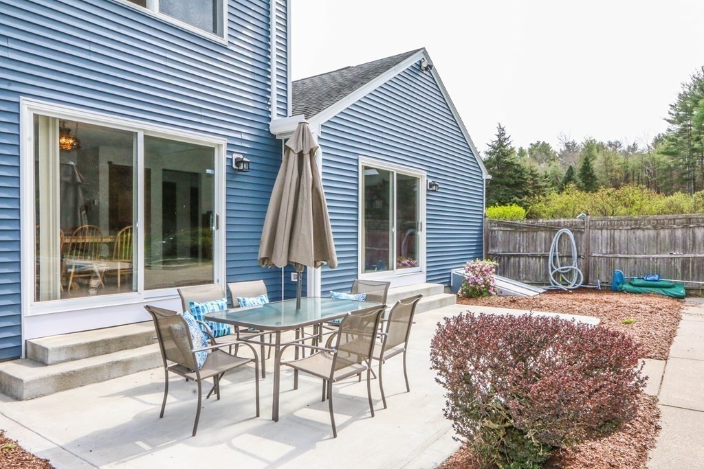 17 Red Bridge Road Wilbraham, MA 01095 - Photo 8 of 42